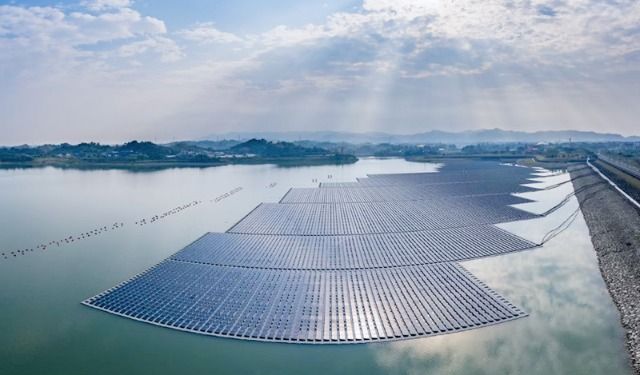 太陽能電廠開發與投資（地面型 / 水面型 / 屋頂型）